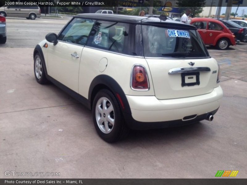 Pepper White / Grey/Black 2008 Mini Cooper Hardtop