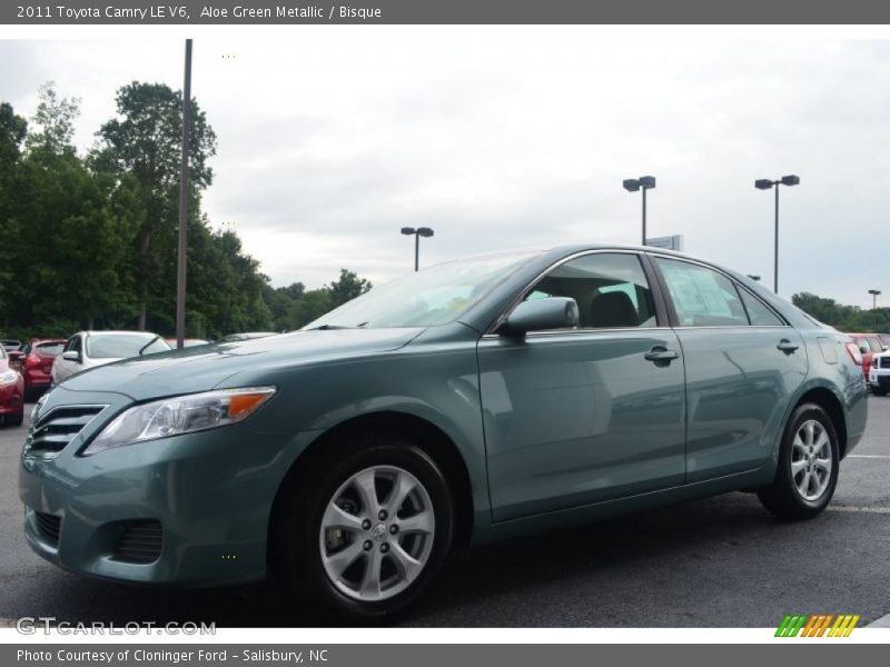 Aloe Green Metallic / Bisque 2011 Toyota Camry LE V6
