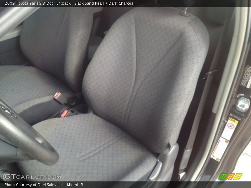 Black Sand Pearl / Dark Charcoal 2009 Toyota Yaris S 3 Door Liftback