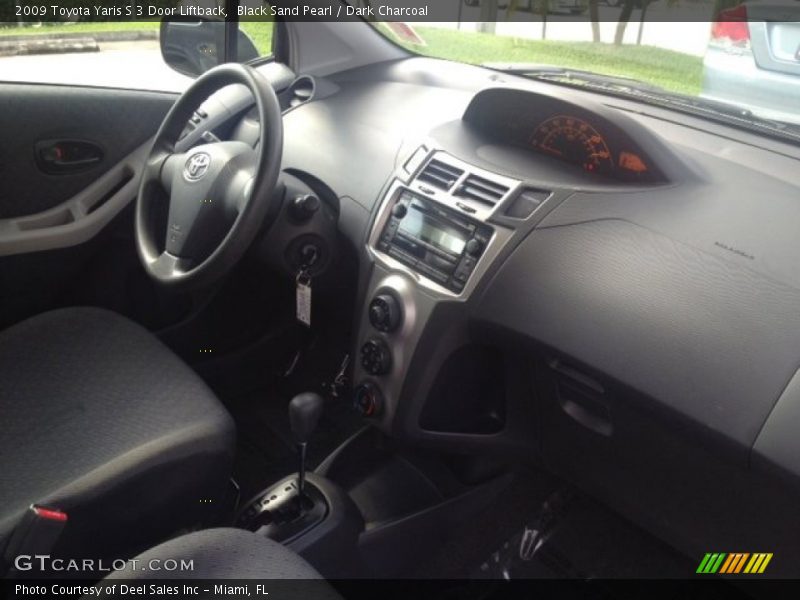 Black Sand Pearl / Dark Charcoal 2009 Toyota Yaris S 3 Door Liftback