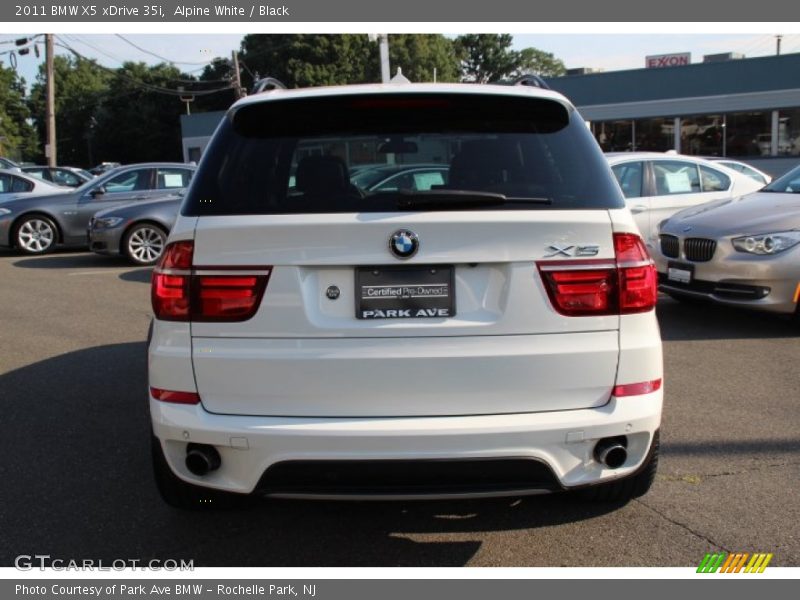 Alpine White / Black 2011 BMW X5 xDrive 35i