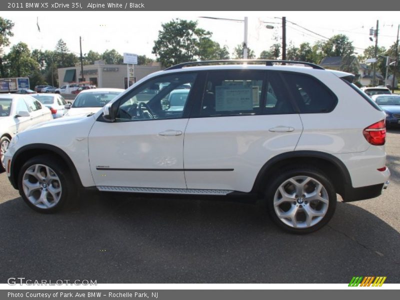 Alpine White / Black 2011 BMW X5 xDrive 35i