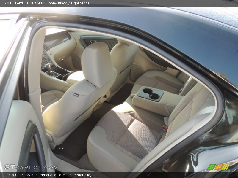 Ebony Black / Light Stone 2011 Ford Taurus SEL