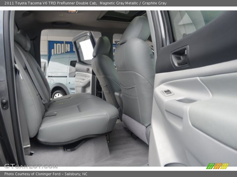 Magnetic Gray Metallic / Graphite Gray 2011 Toyota Tacoma V6 TRD PreRunner Double Cab