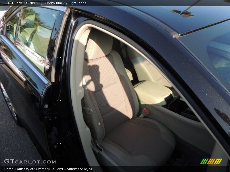 Ebony Black / Light Stone 2011 Ford Taurus SEL