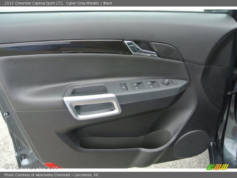 Cyber Gray Metallic / Black 2013 Chevrolet Captiva Sport LTZ