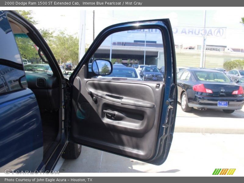 Intense Blue Pearlcoat / Mist Gray 2000 Dodge Ram 1500 ST Extended Cab