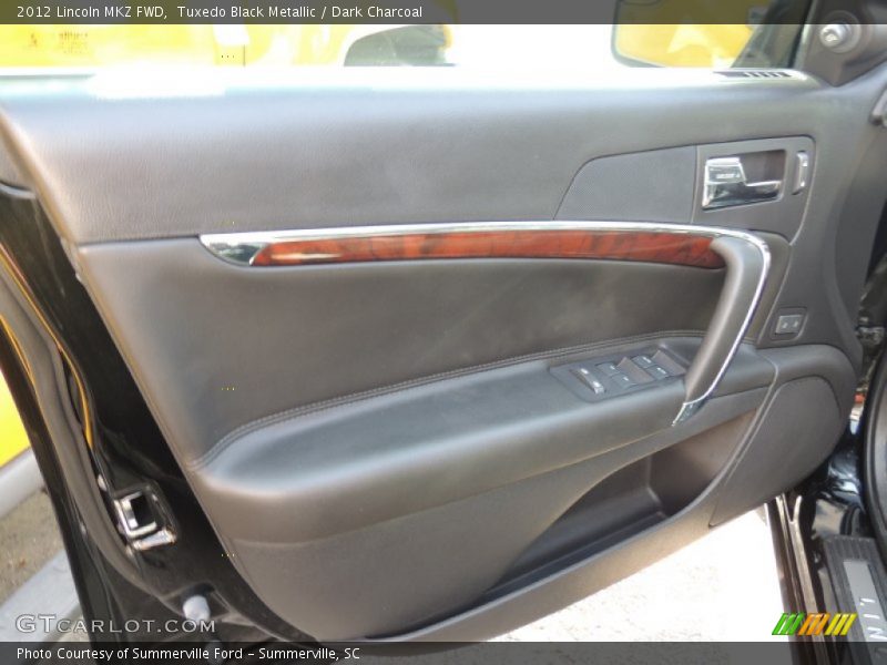 Tuxedo Black Metallic / Dark Charcoal 2012 Lincoln MKZ FWD