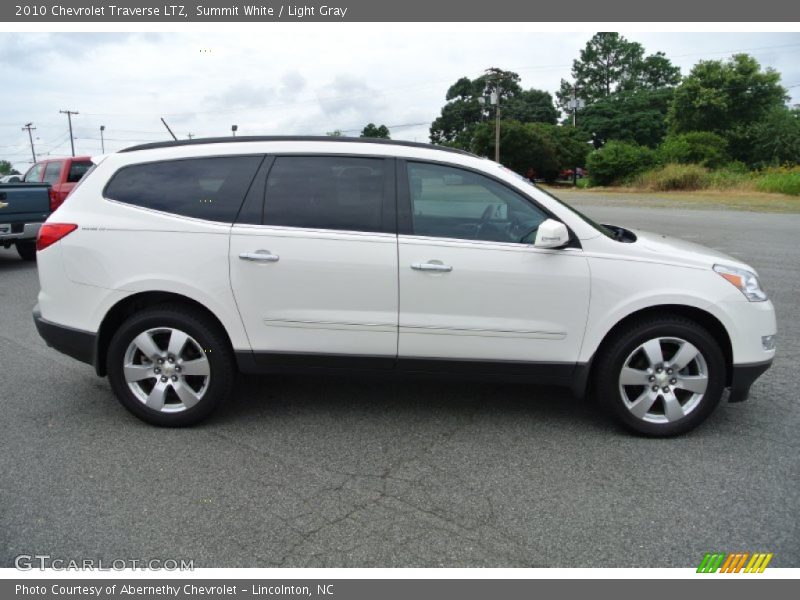 Summit White / Light Gray 2010 Chevrolet Traverse LTZ