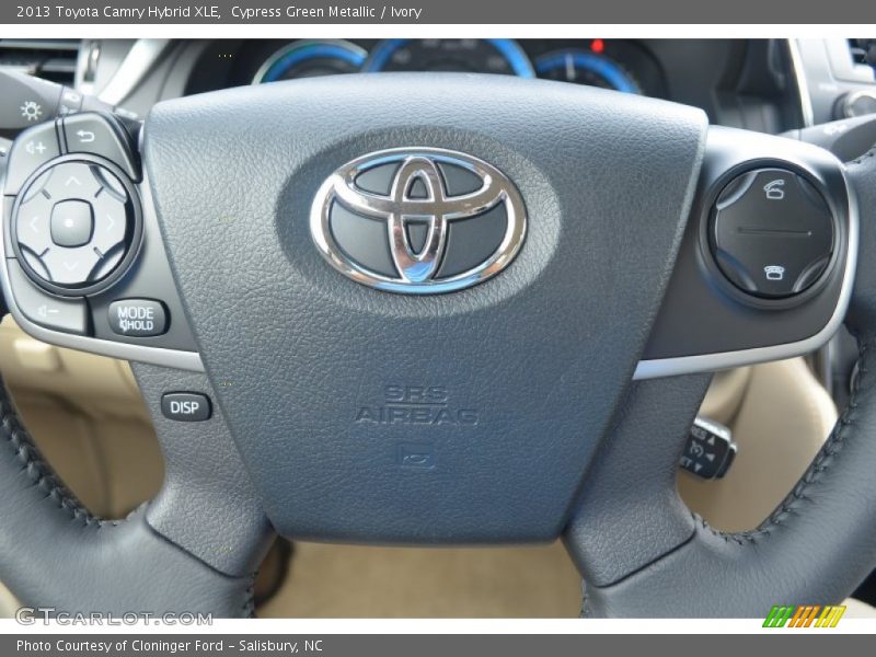 Cypress Green Metallic / Ivory 2013 Toyota Camry Hybrid XLE
