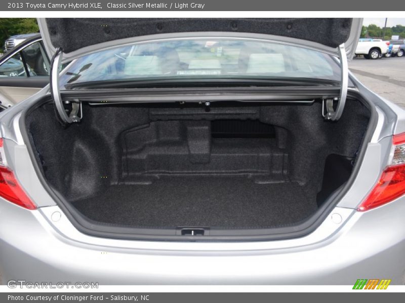 Classic Silver Metallic / Light Gray 2013 Toyota Camry Hybrid XLE