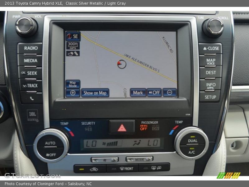 Classic Silver Metallic / Light Gray 2013 Toyota Camry Hybrid XLE