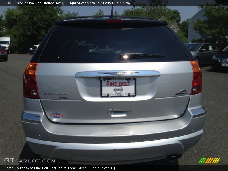 Bright Silver Metallic / Pastel Slate Gray 2007 Chrysler Pacifica Limited AWD