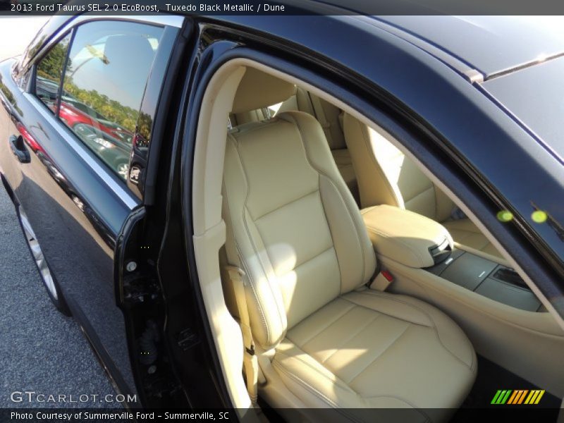 Tuxedo Black Metallic / Dune 2013 Ford Taurus SEL 2.0 EcoBoost