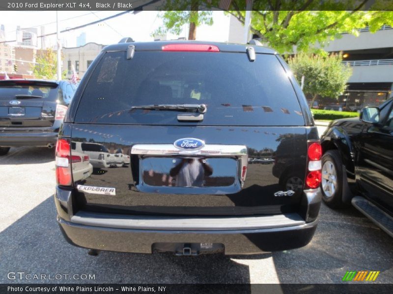 Black / Black 2010 Ford Explorer XLT 4x4
