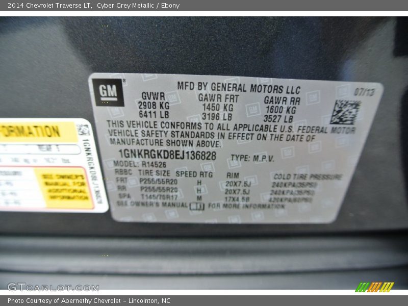 Cyber Grey Metallic / Ebony 2014 Chevrolet Traverse LT