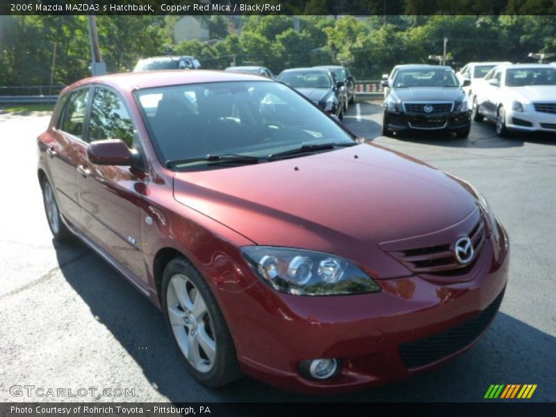 Front 3/4 View of 2006 MAZDA3 s Hatchback