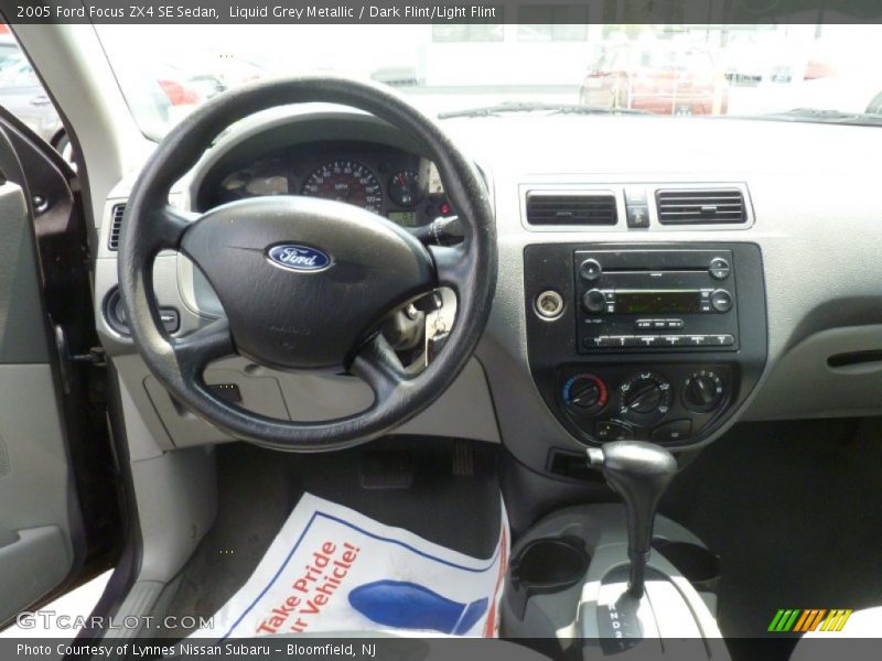 Liquid Grey Metallic / Dark Flint/Light Flint 2005 Ford Focus ZX4 SE Sedan