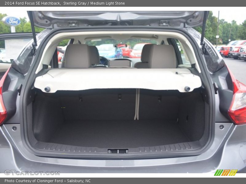  2014 Focus SE Hatchback Trunk