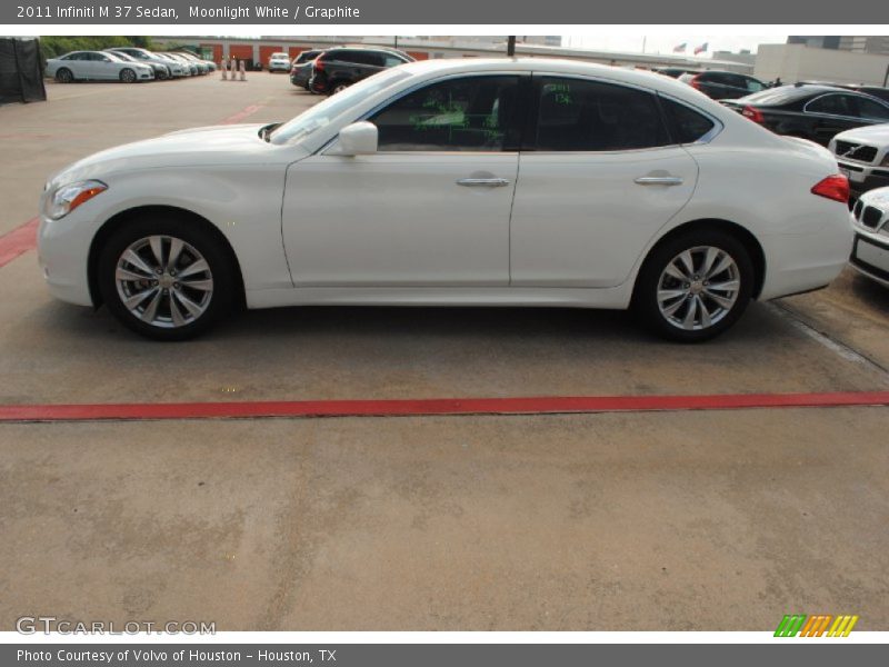 Moonlight White / Graphite 2011 Infiniti M 37 Sedan