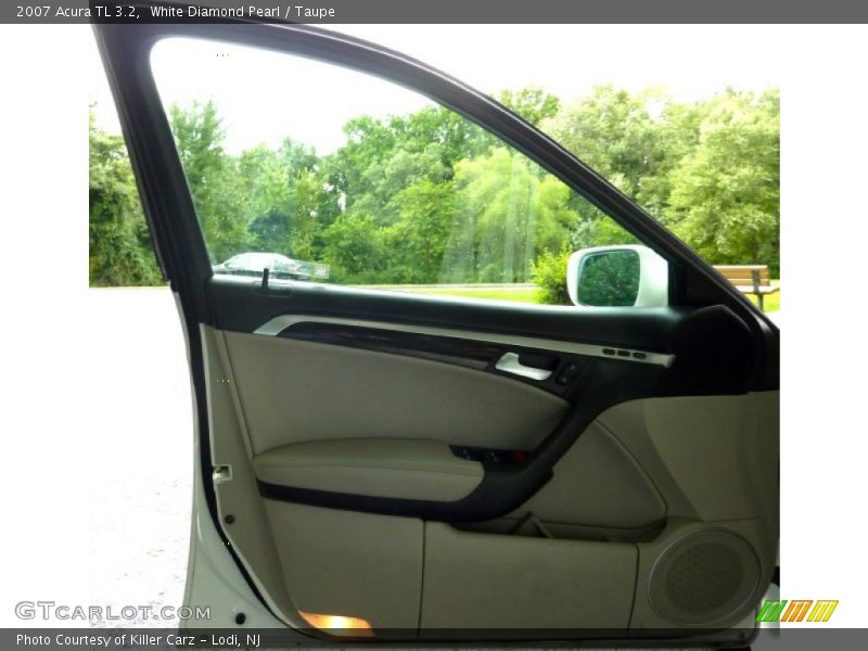 White Diamond Pearl / Taupe 2007 Acura TL 3.2