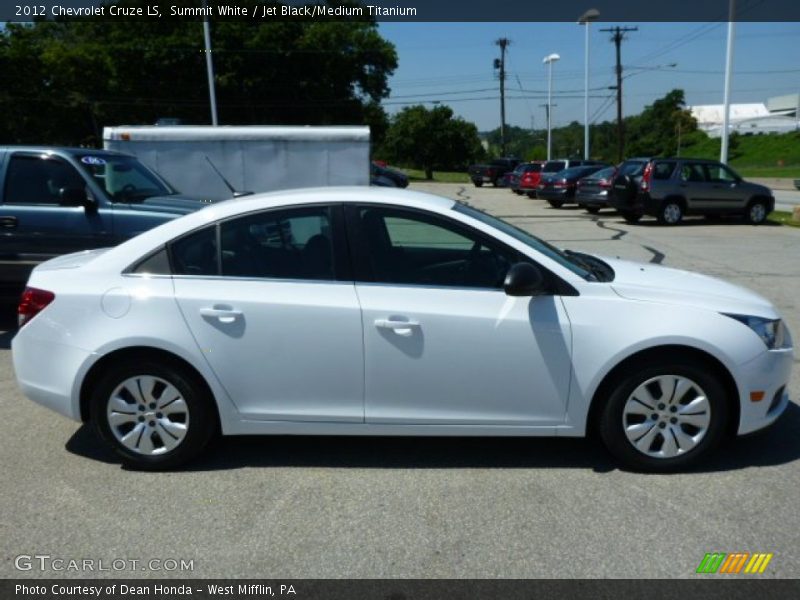 Summit White / Jet Black/Medium Titanium 2012 Chevrolet Cruze LS