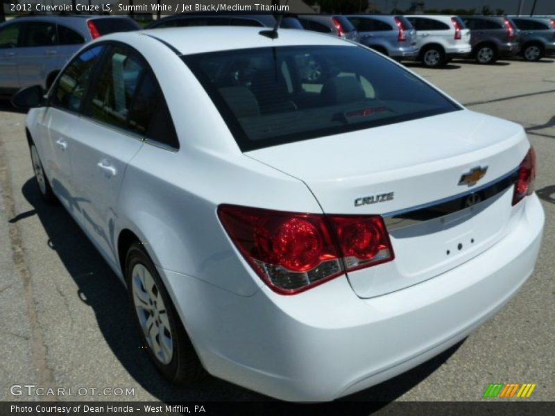 Summit White / Jet Black/Medium Titanium 2012 Chevrolet Cruze LS