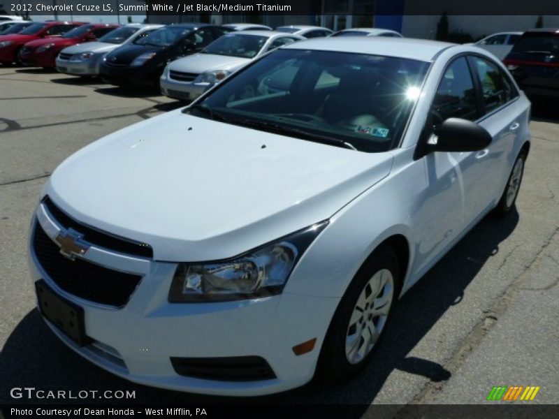 Summit White / Jet Black/Medium Titanium 2012 Chevrolet Cruze LS