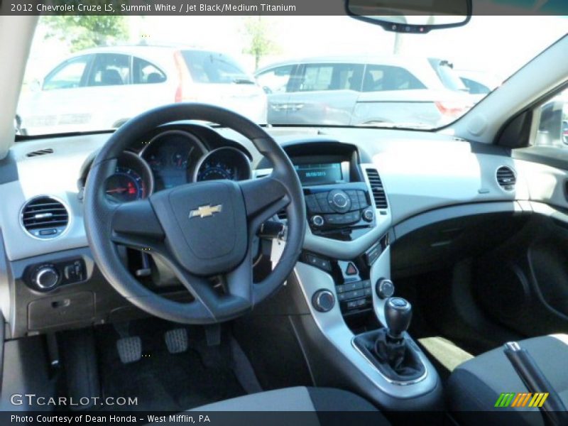 Summit White / Jet Black/Medium Titanium 2012 Chevrolet Cruze LS