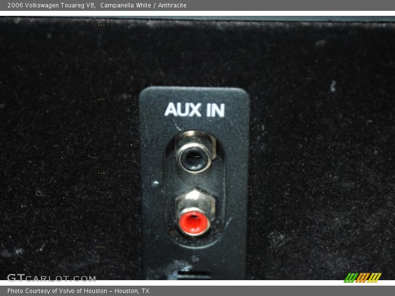 Campanella White / Anthracite 2006 Volkswagen Touareg V8