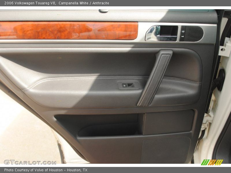Campanella White / Anthracite 2006 Volkswagen Touareg V8