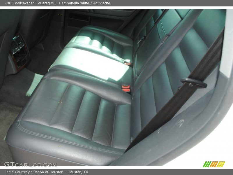 Campanella White / Anthracite 2006 Volkswagen Touareg V8
