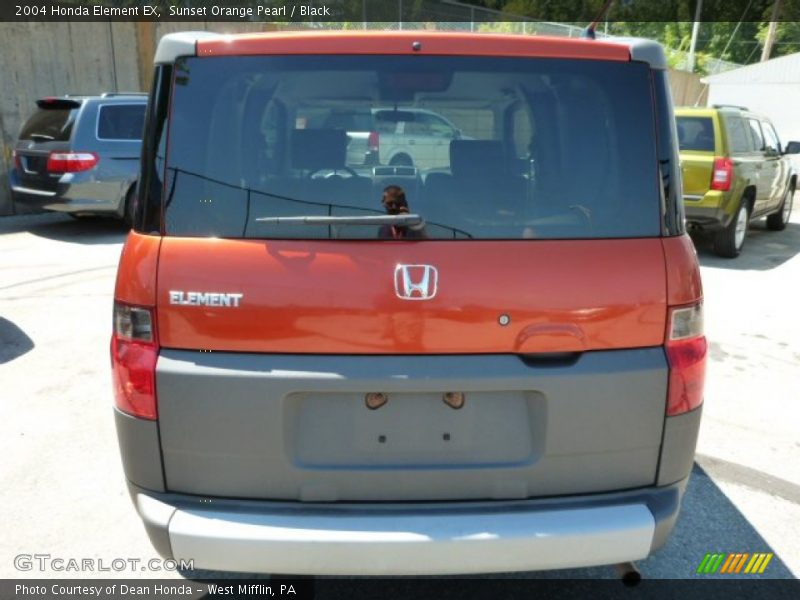 Sunset Orange Pearl / Black 2004 Honda Element EX