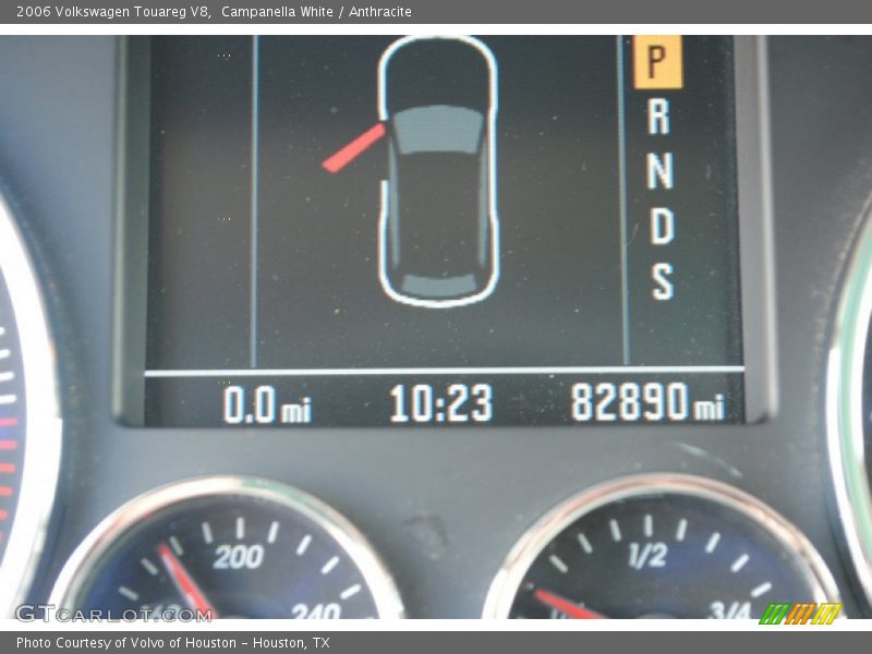 Campanella White / Anthracite 2006 Volkswagen Touareg V8