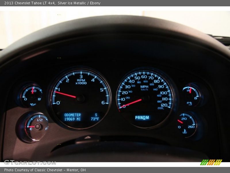 Silver Ice Metallic / Ebony 2013 Chevrolet Tahoe LT 4x4