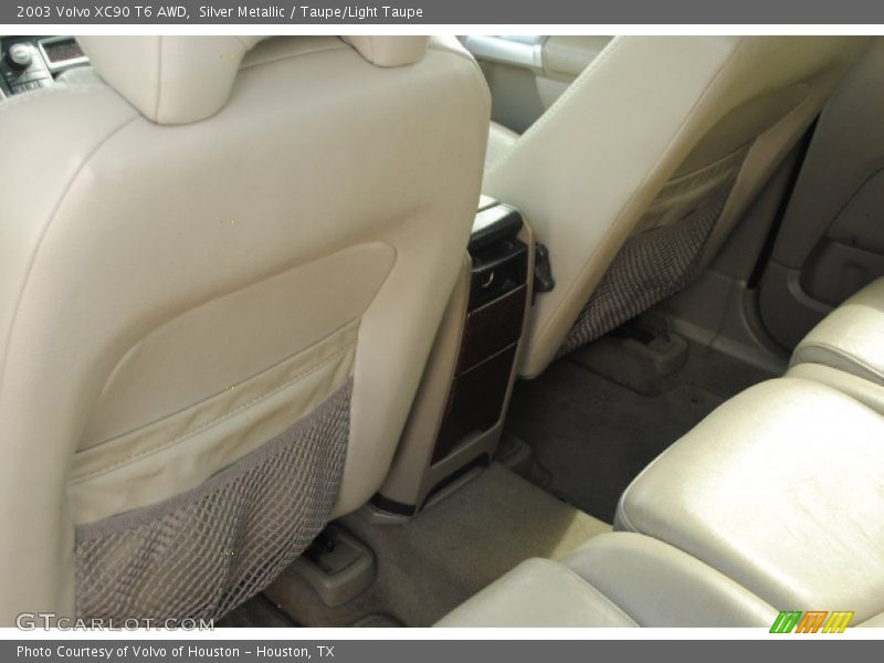 Silver Metallic / Taupe/Light Taupe 2003 Volvo XC90 T6 AWD