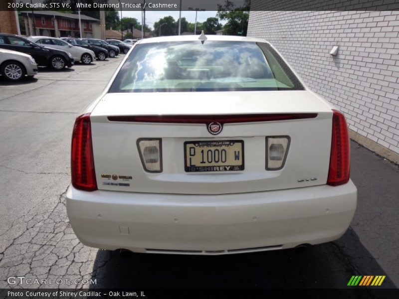 White Diamond Tricoat / Cashmere 2009 Cadillac STS V6