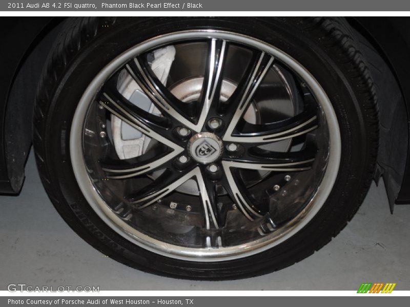 Phantom Black Pearl Effect / Black 2011 Audi A8 4.2 FSI quattro