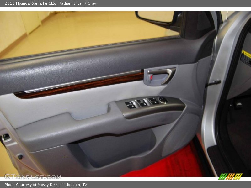 Radiant Silver / Gray 2010 Hyundai Santa Fe GLS