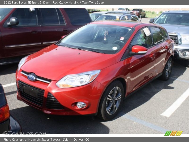 Red Candy Metallic / Two-Tone Sport 2012 Ford Focus SE Sport 5-Door