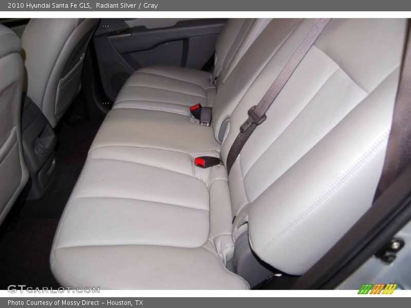 Radiant Silver / Gray 2010 Hyundai Santa Fe GLS