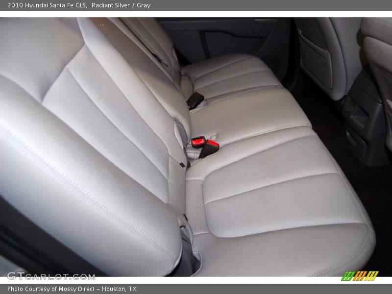 Radiant Silver / Gray 2010 Hyundai Santa Fe GLS