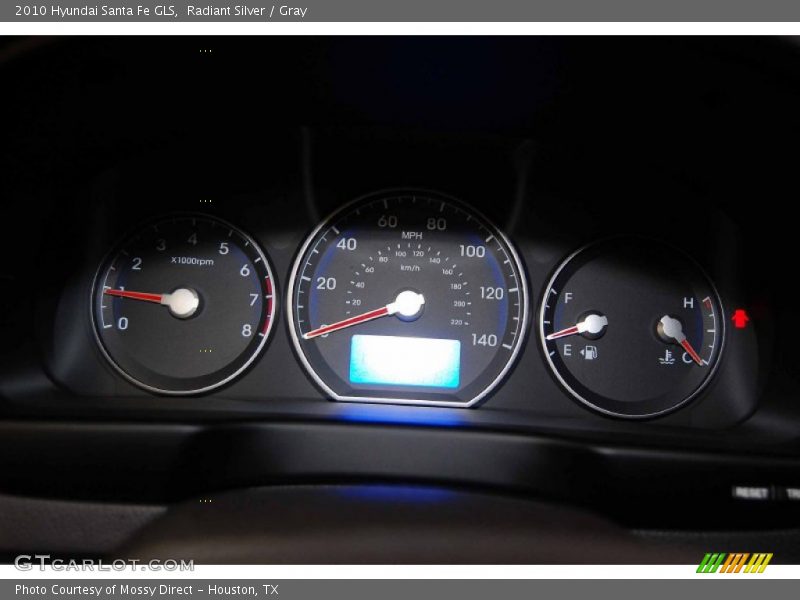 Radiant Silver / Gray 2010 Hyundai Santa Fe GLS