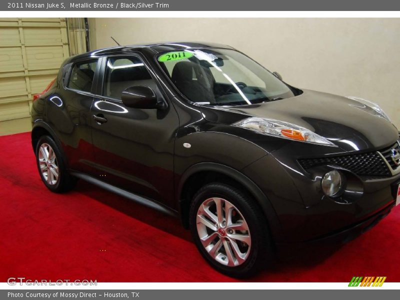 Metallic Bronze / Black/Silver Trim 2011 Nissan Juke S
