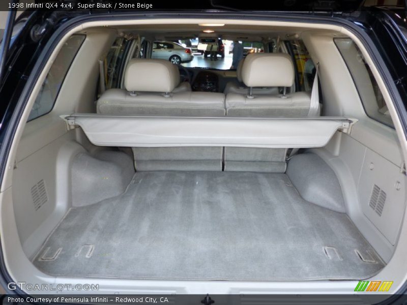  1998 QX4 4x4 Trunk