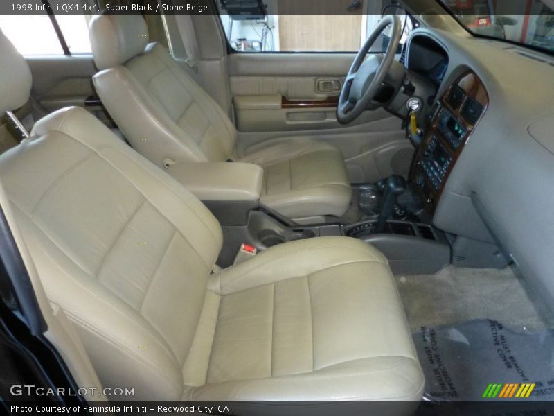 Super Black / Stone Beige 1998 Infiniti QX4 4x4