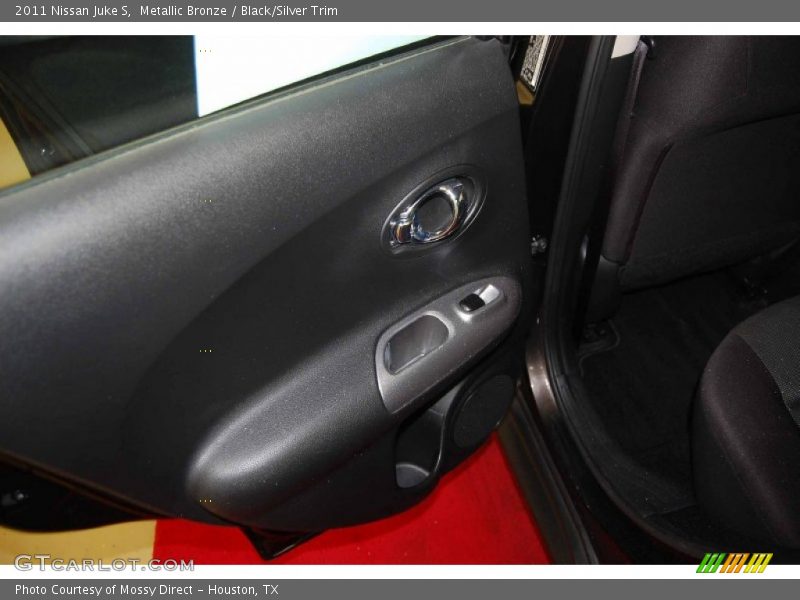 Metallic Bronze / Black/Silver Trim 2011 Nissan Juke S