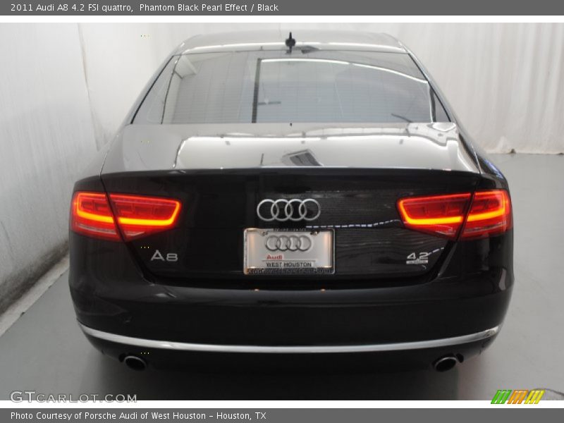 Phantom Black Pearl Effect / Black 2011 Audi A8 4.2 FSI quattro