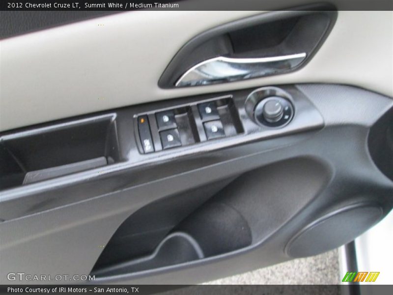 Summit White / Medium Titanium 2012 Chevrolet Cruze LT