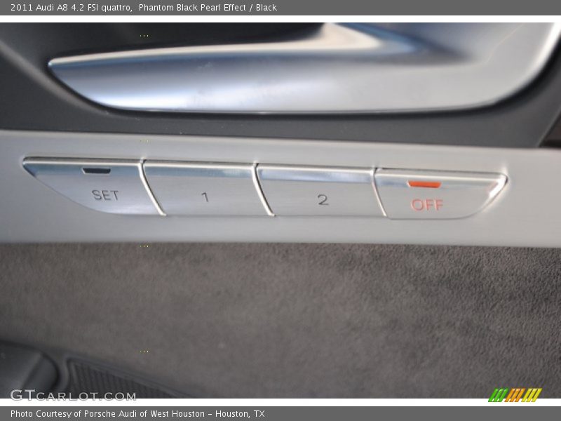 Phantom Black Pearl Effect / Black 2011 Audi A8 4.2 FSI quattro
